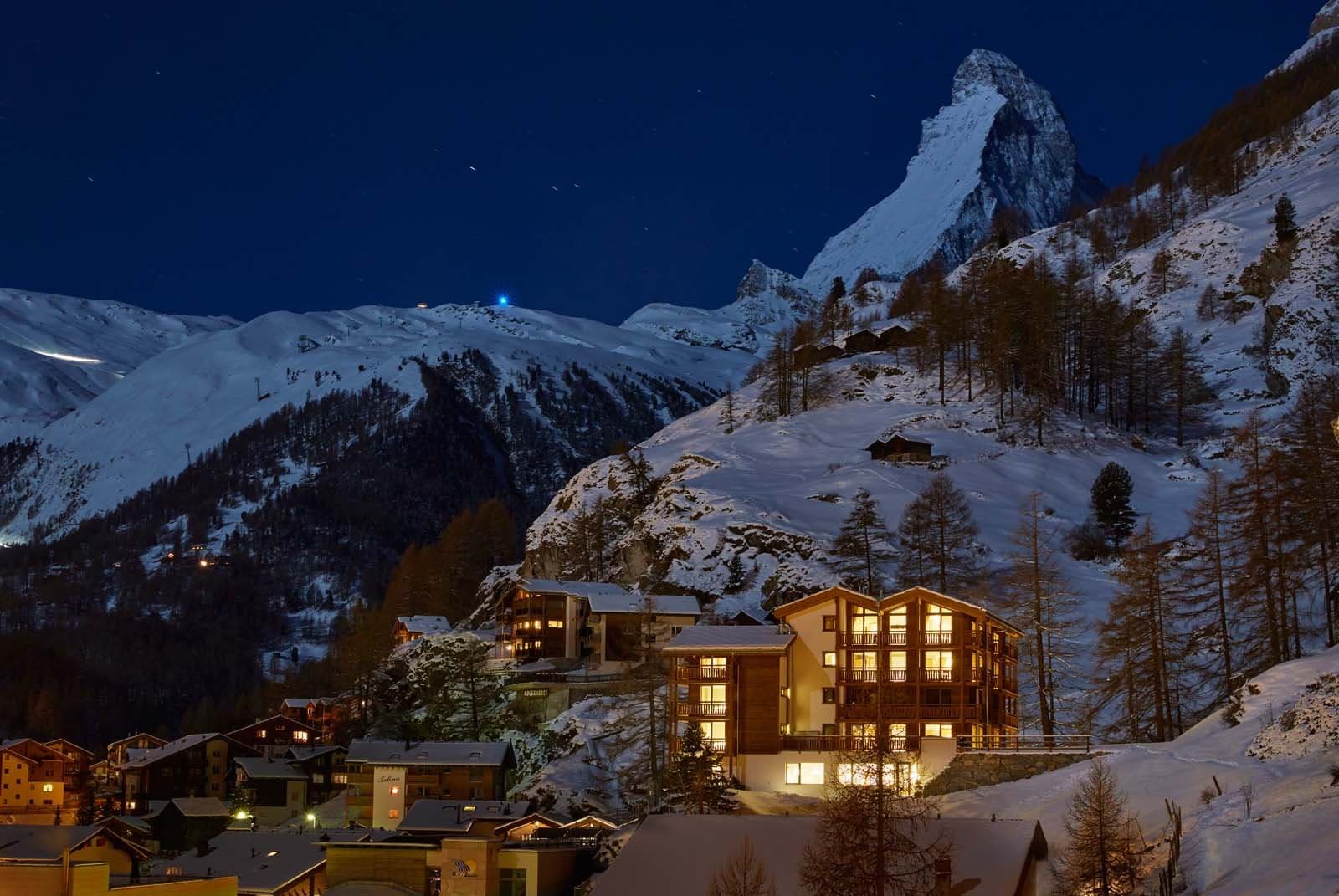 Hotel, Villa or Chalet