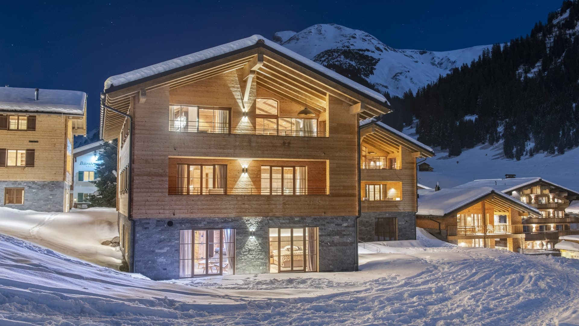 Hotel, Villa or Chalet
