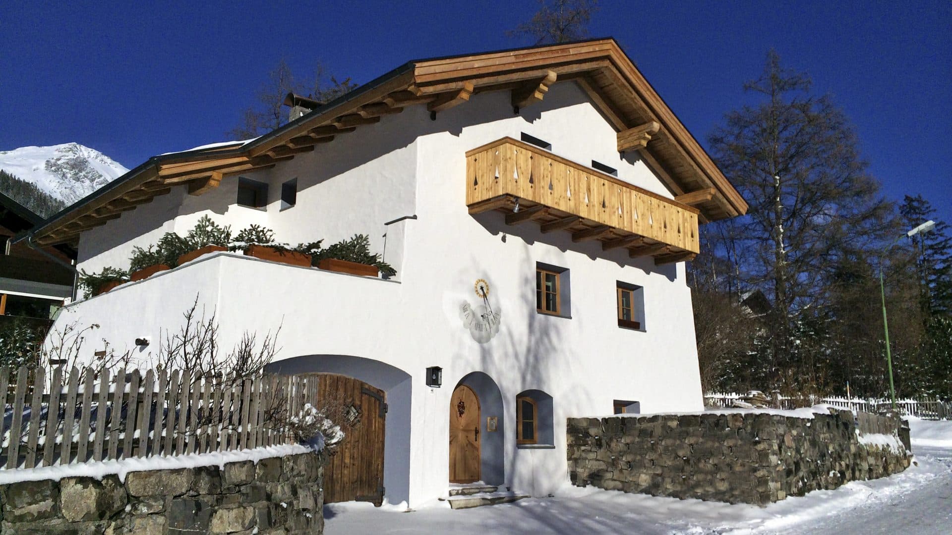 Hotel, Villa or Chalet