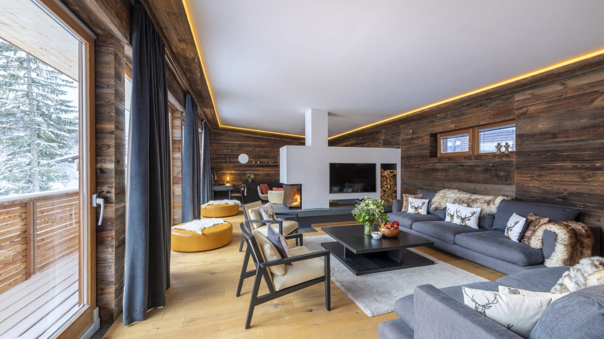 Hotel, Villa or Chalet