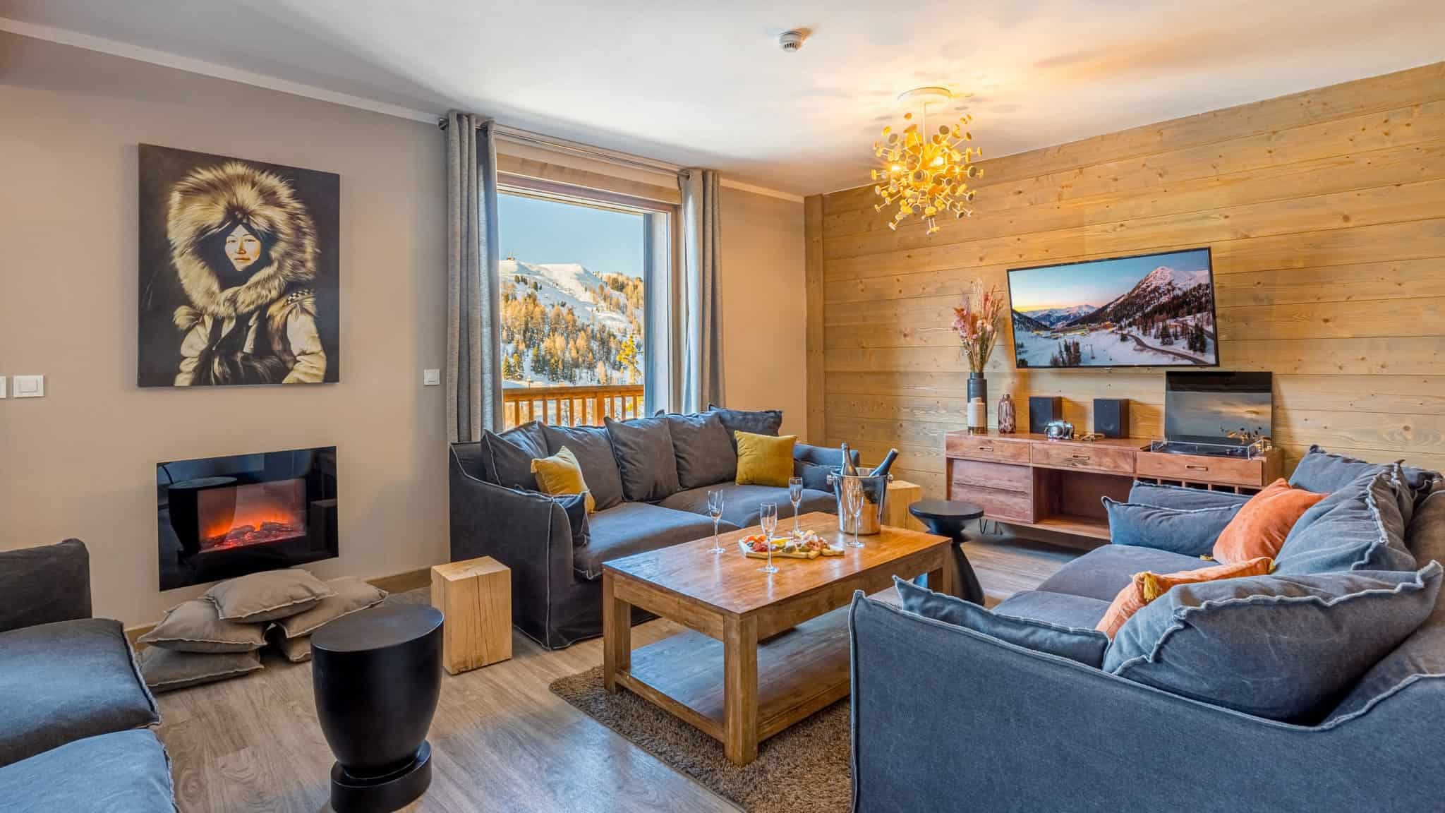 Hotel, Villa or Chalet