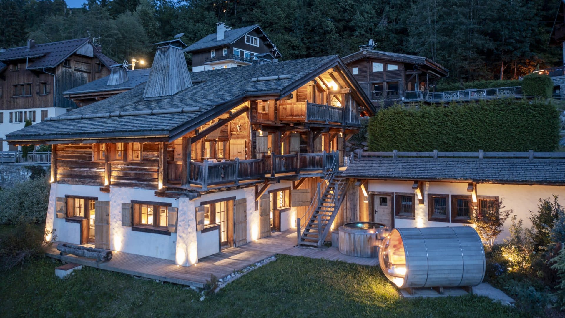 Hotel, Villa or Chalet