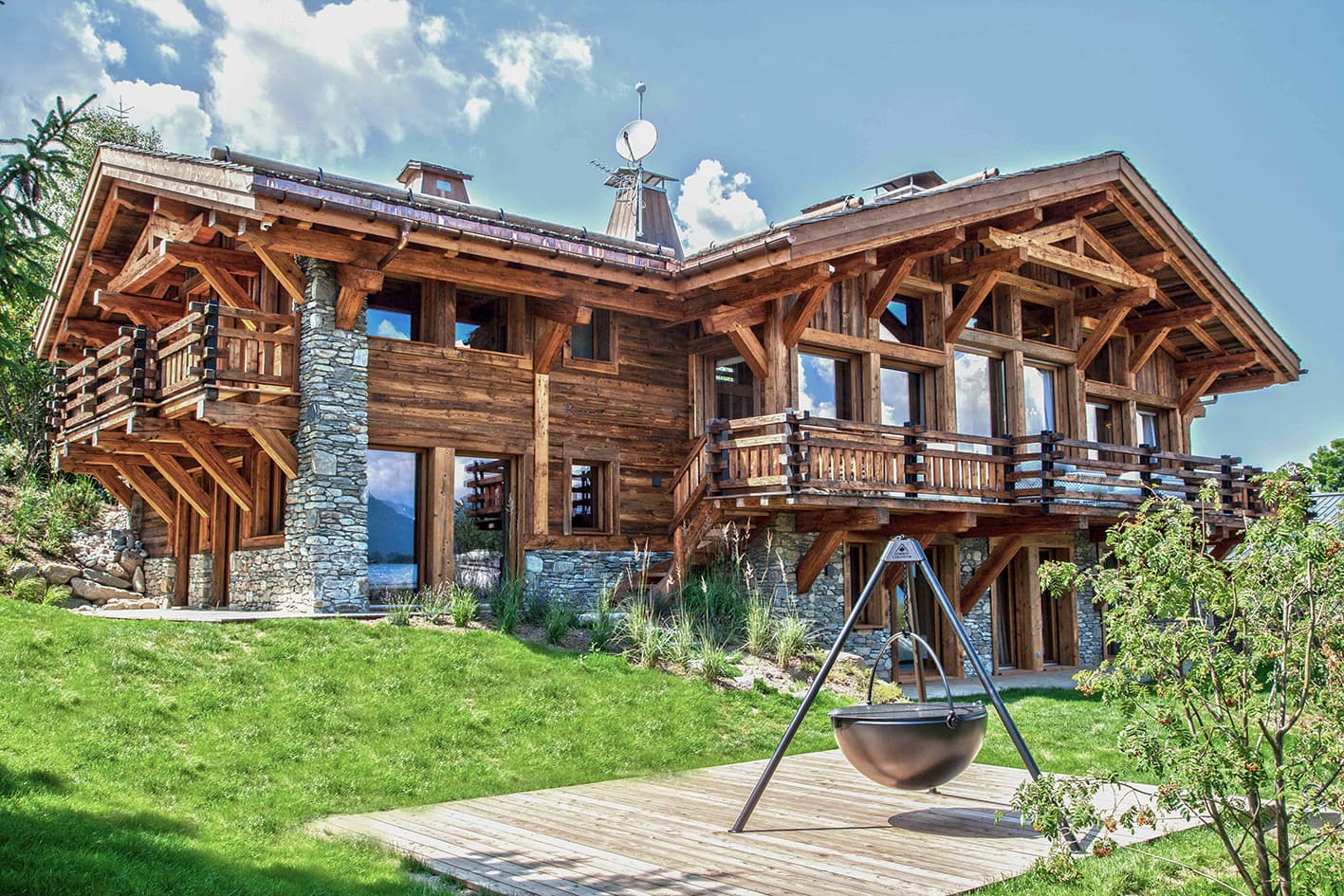 Hotel, Villa or Chalet