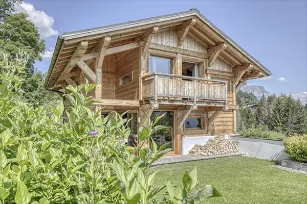 Luxurious Hotel, Villa or Chalet