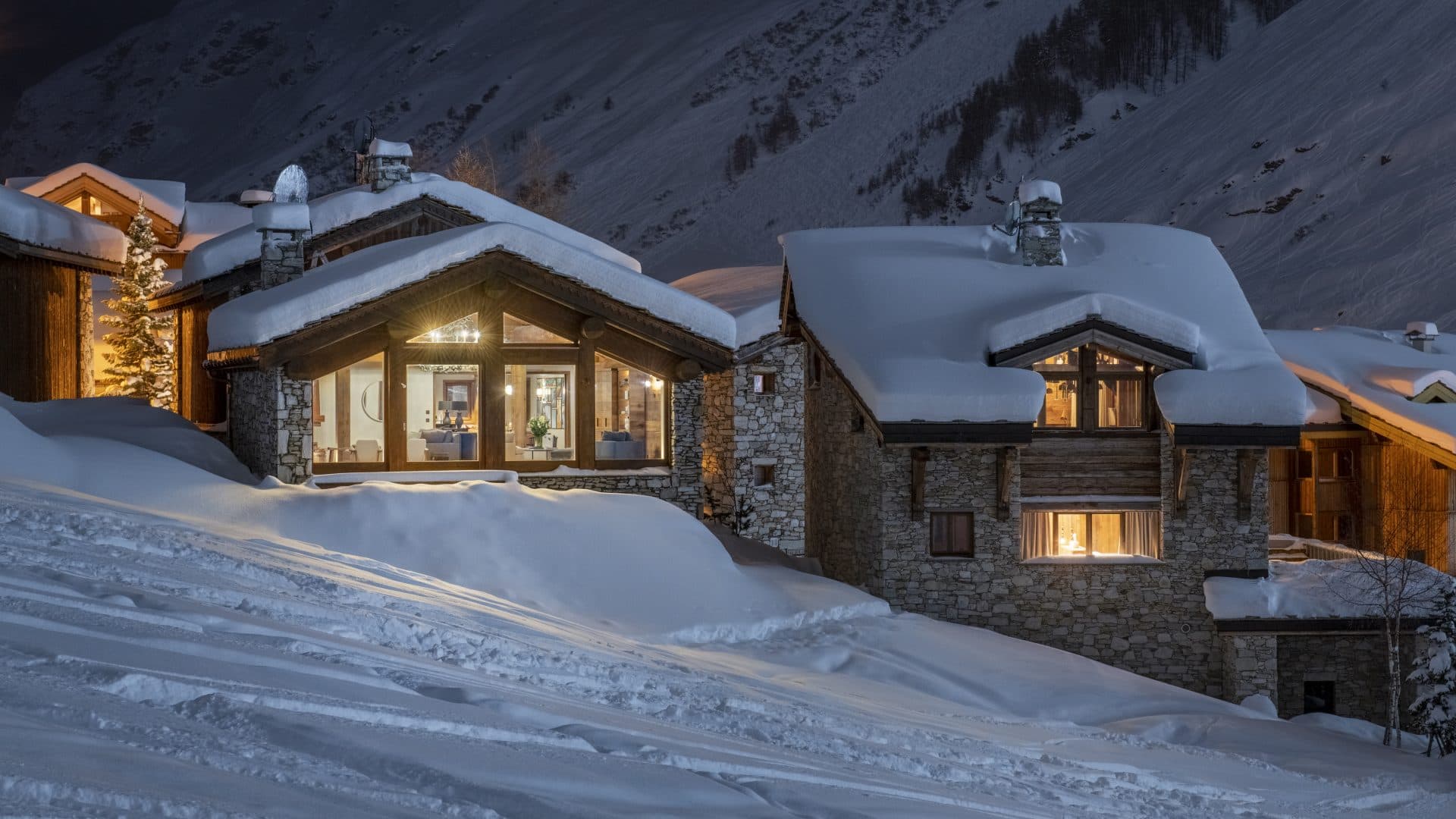 Hotel, Villa or Chalet