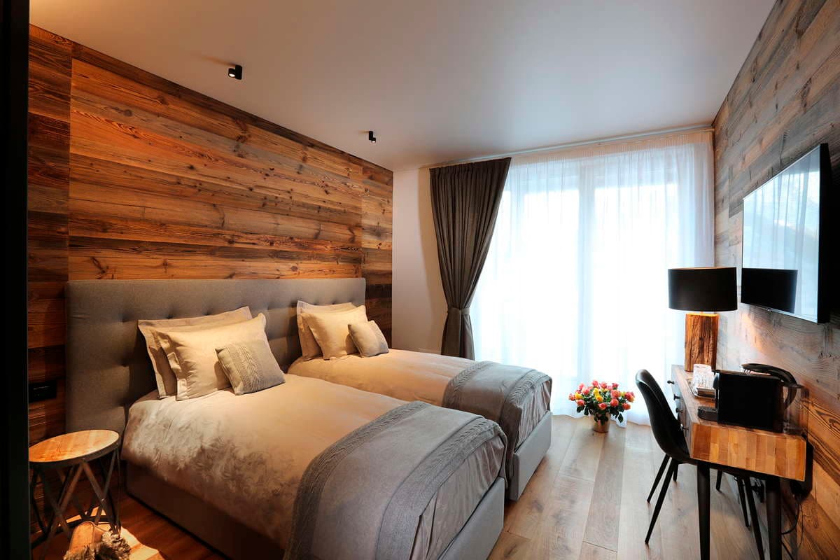 Hotel, Villa or Chalet
