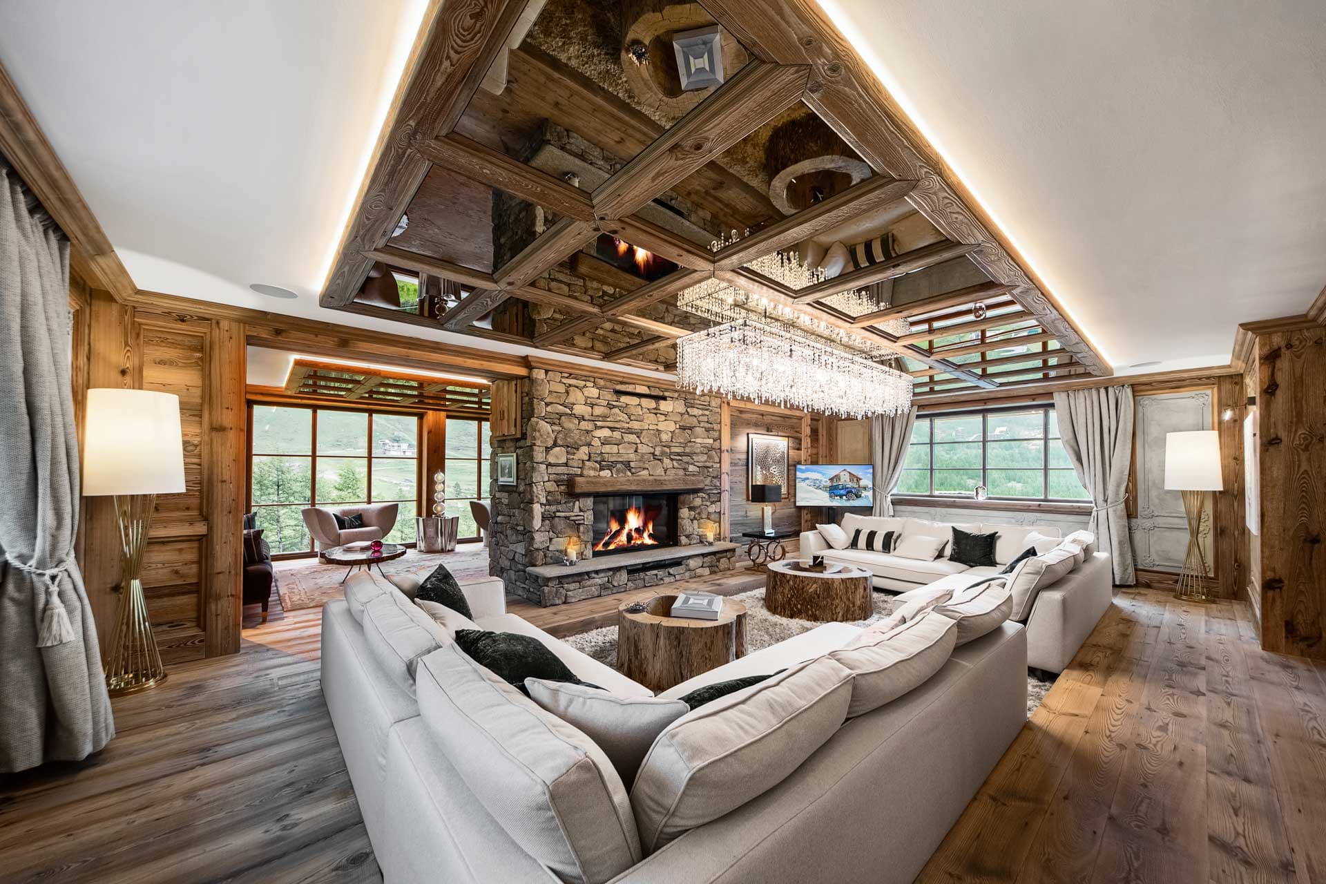 Hotel, Villa or Chalet