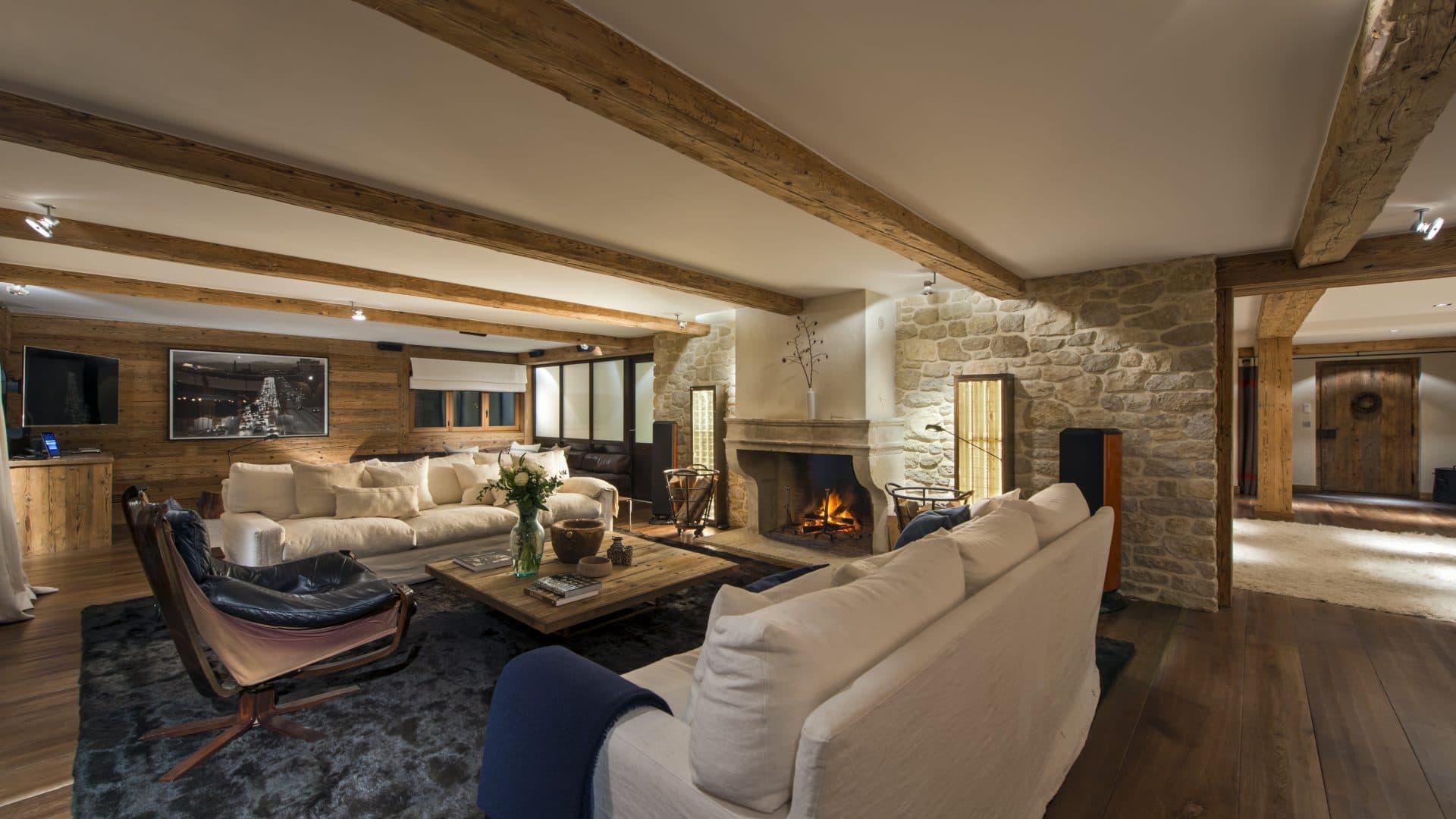 Hotel, Villa or Chalet