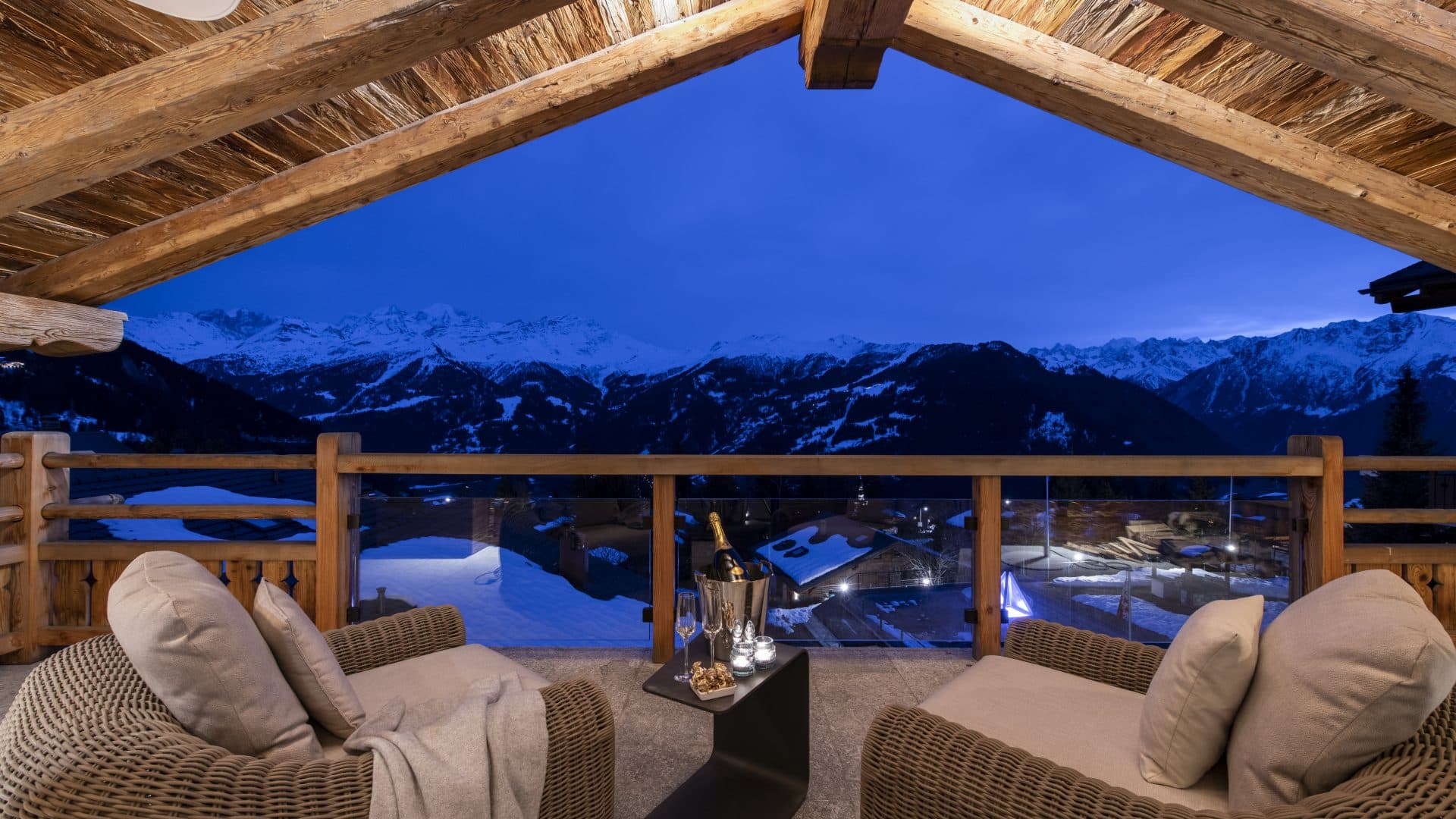 Hotel, Villa or Chalet