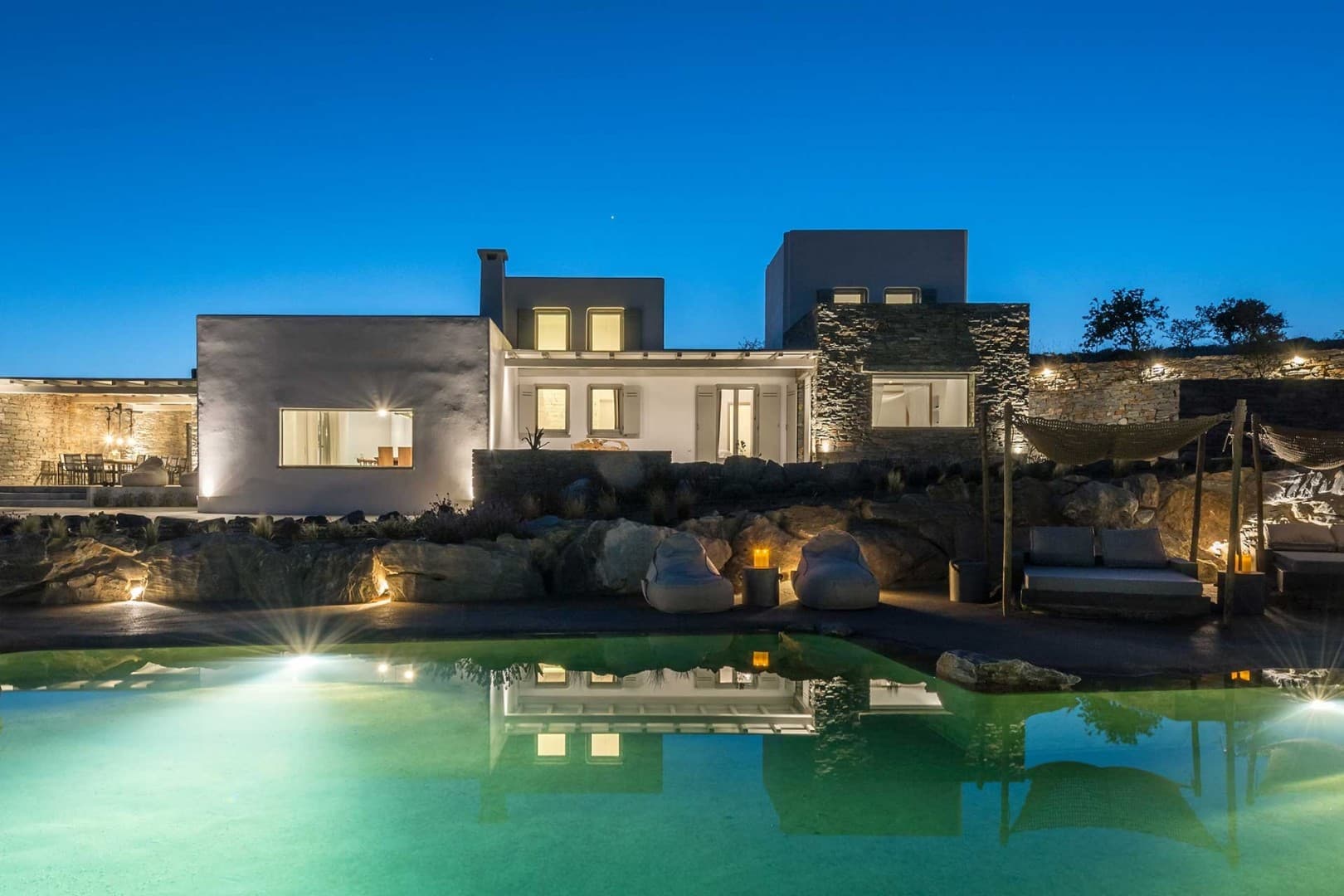 Hotel, Villa or Chalet
