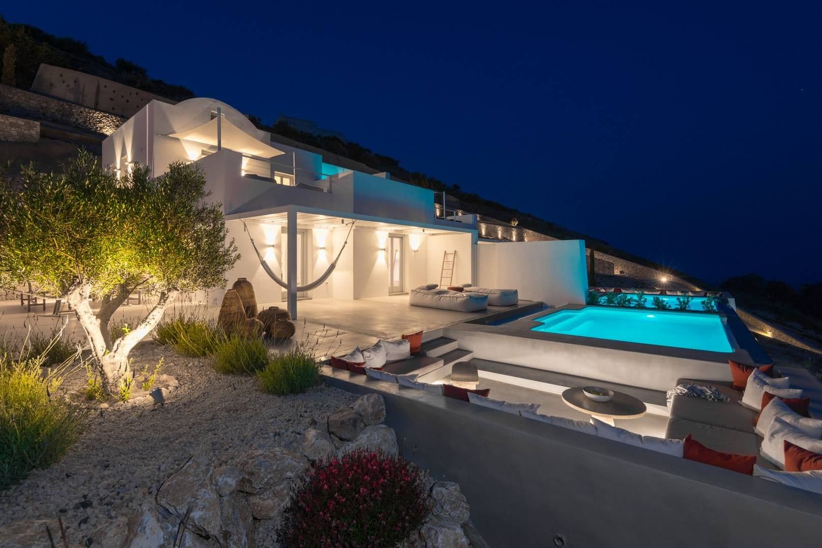Hotel, Villa or Chalet