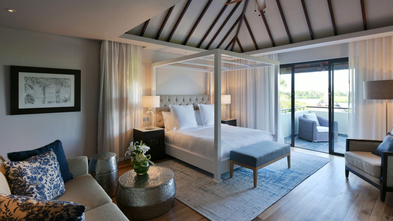 Hotel, Villa or Chalet