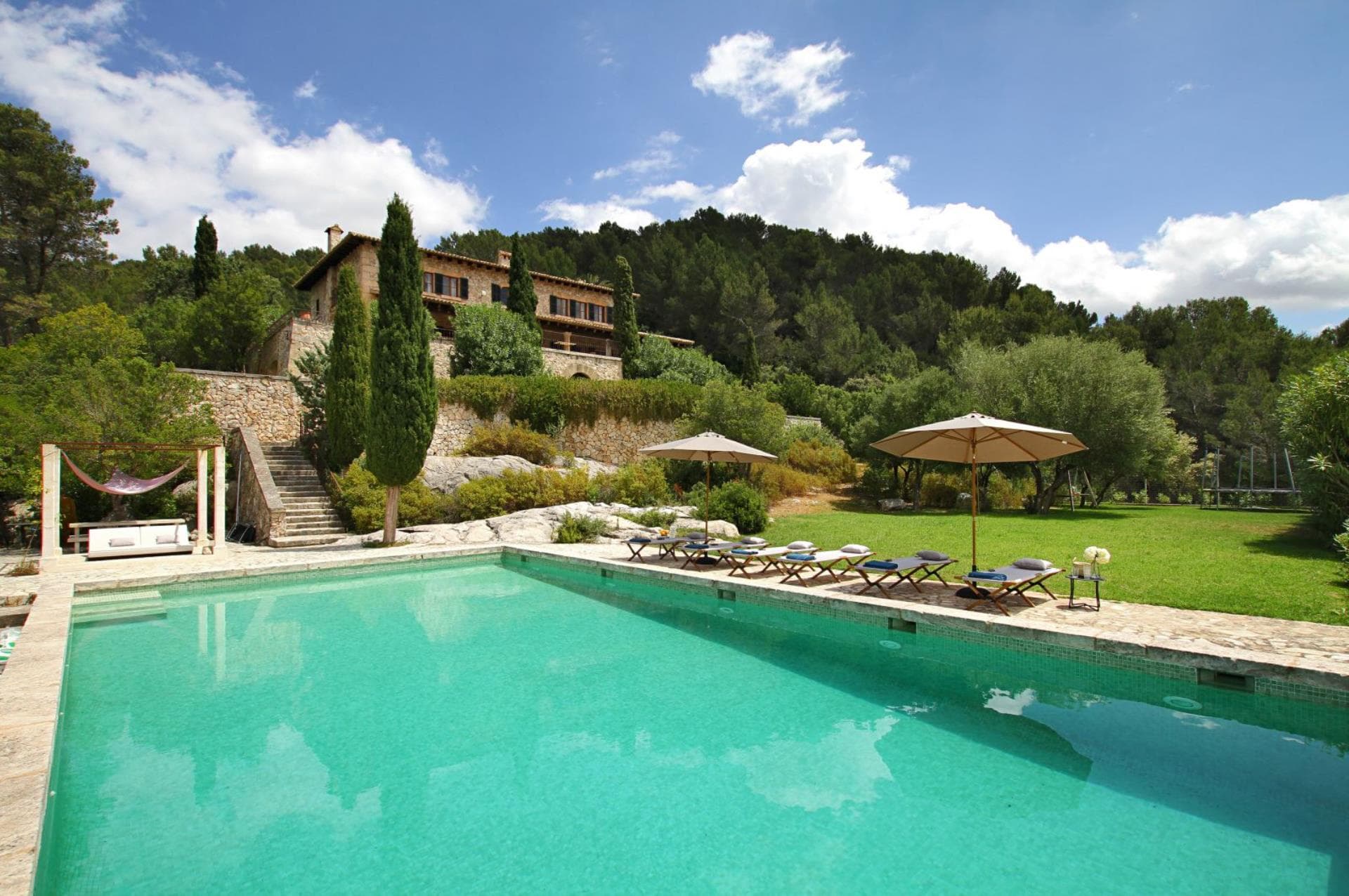 Hotel, Villa or Chalet