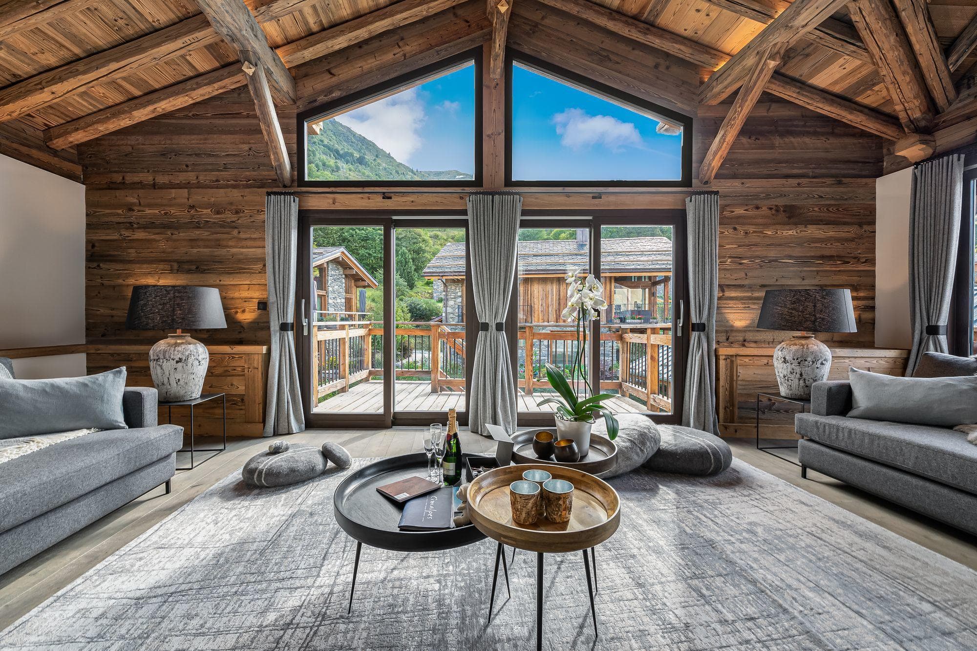 Hotel, Villa or Chalet