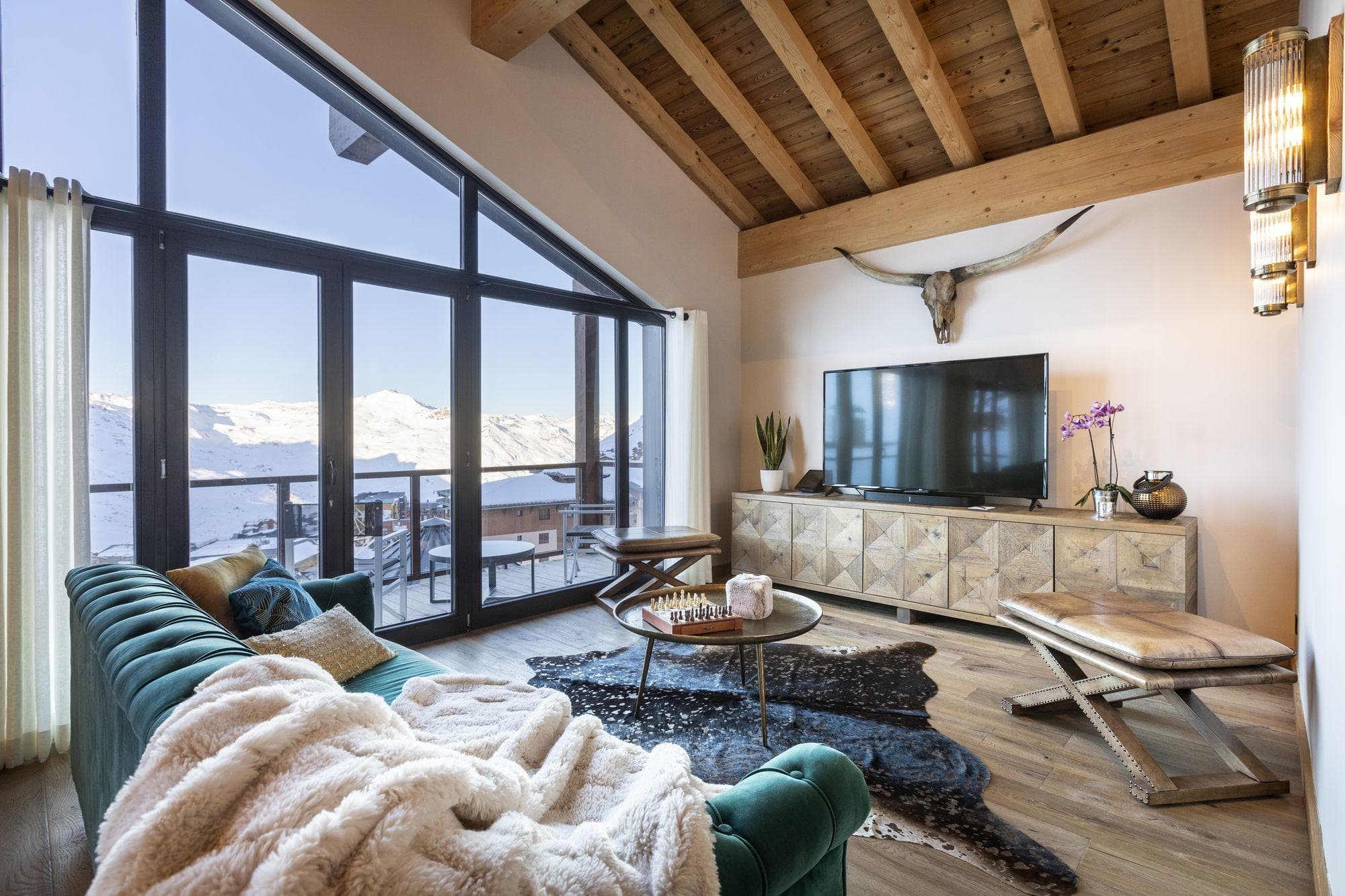 Hotel, Villa or Chalet