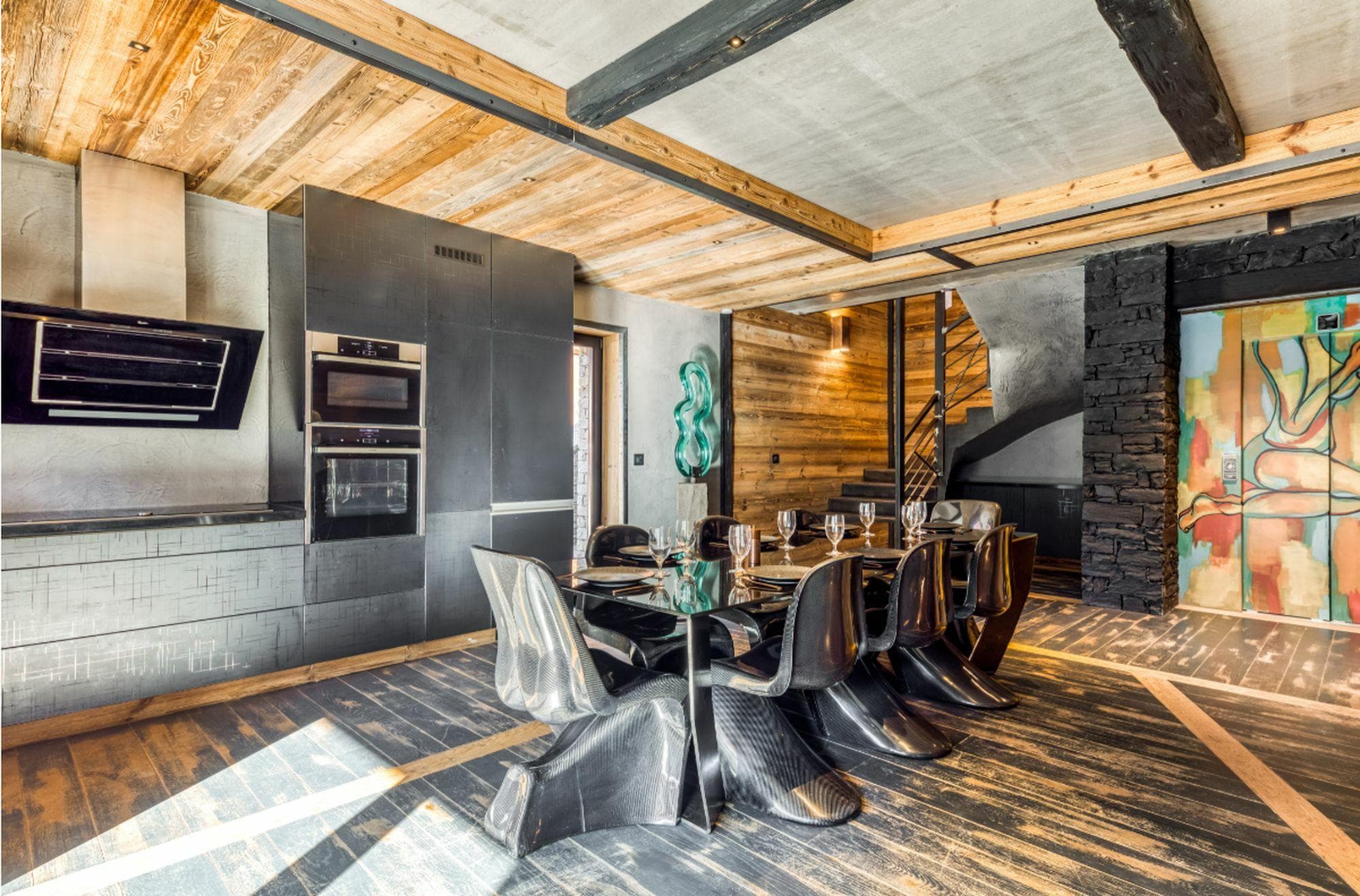 Hotel, Villa or Chalet