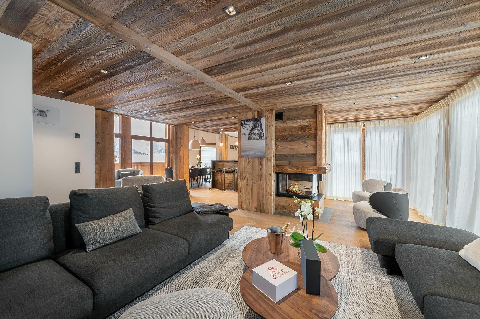 Hotel, Villa or Chalet