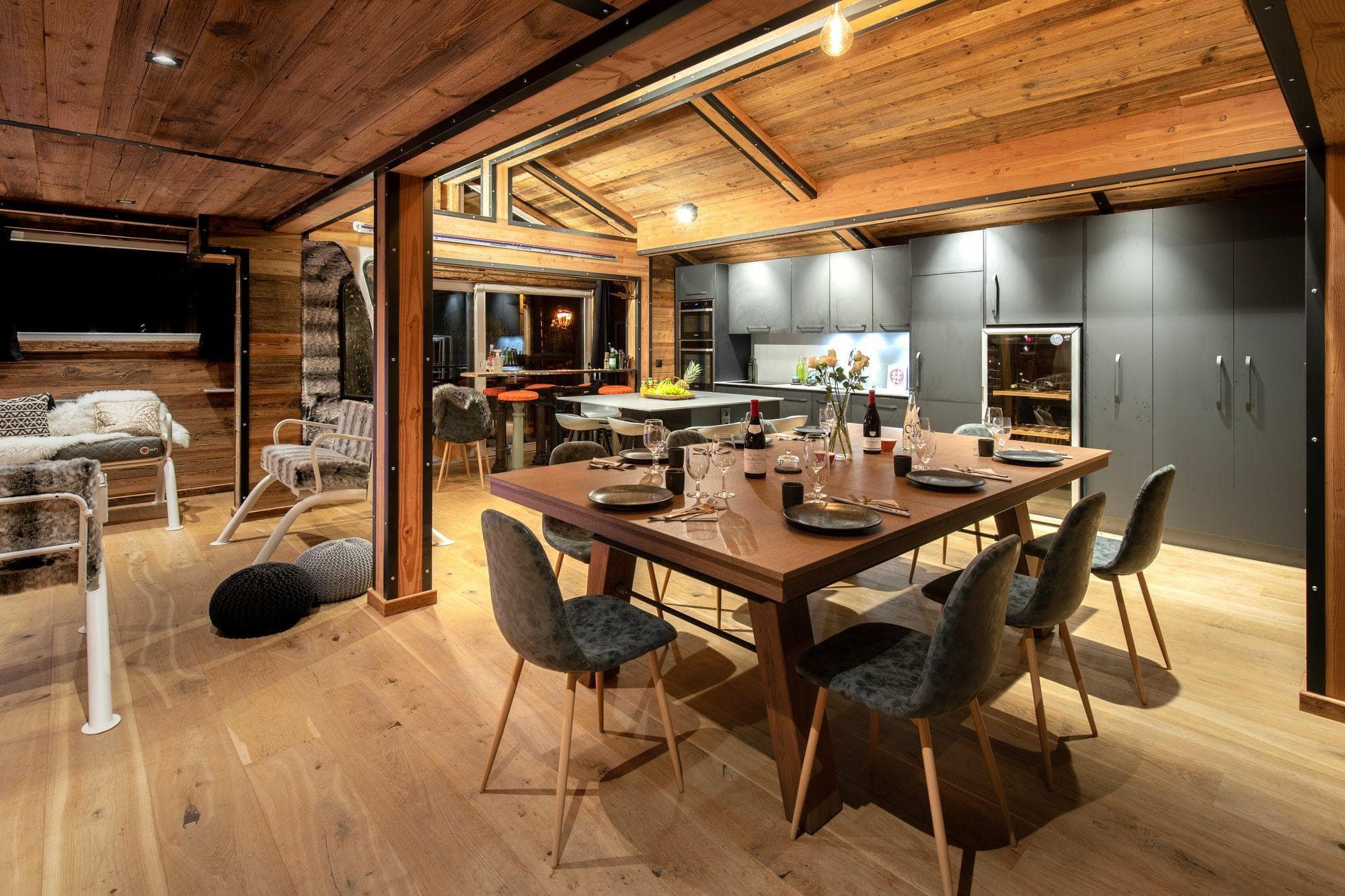 Hotel, Villa or Chalet