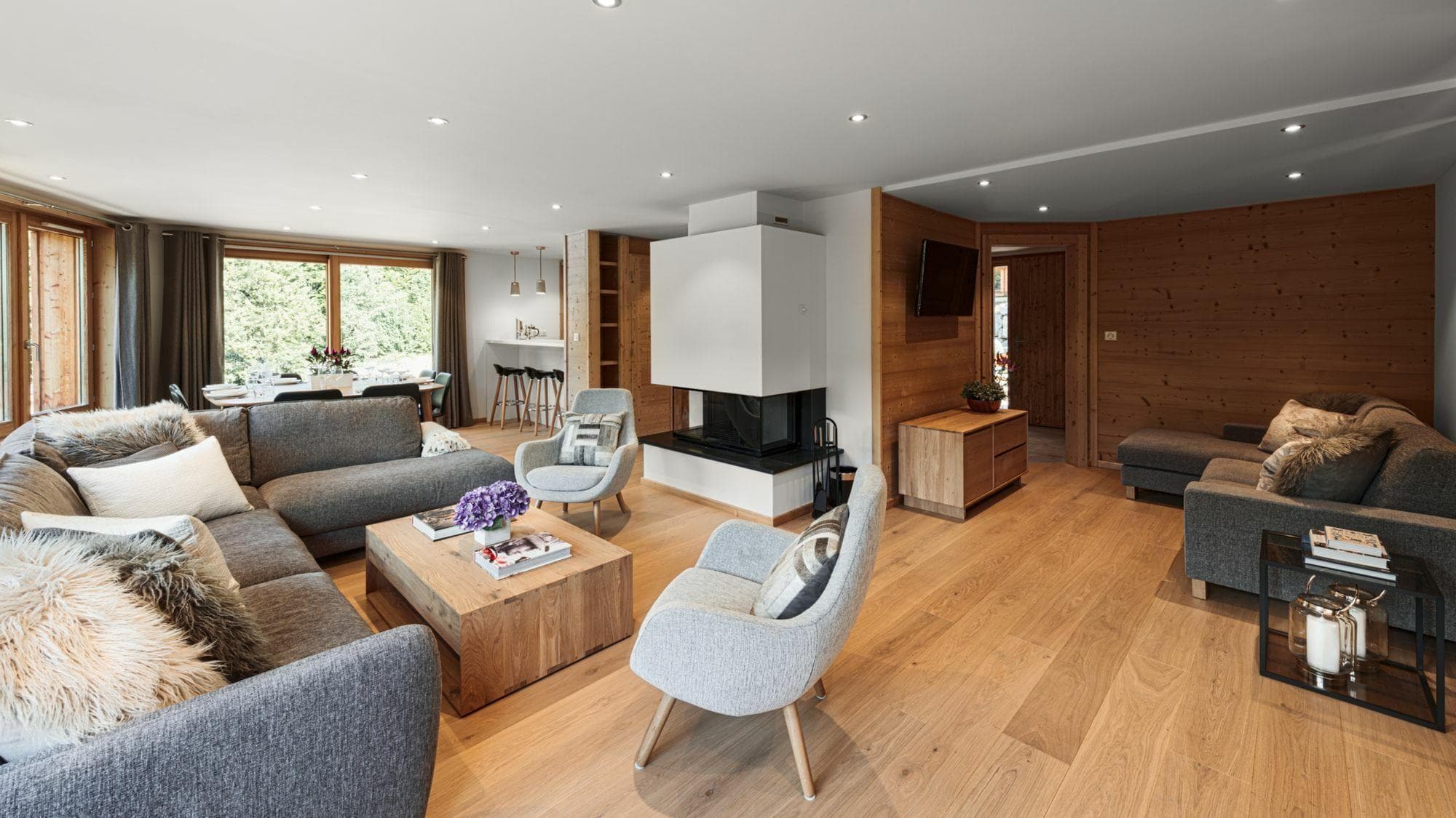 Hotel, Villa or Chalet