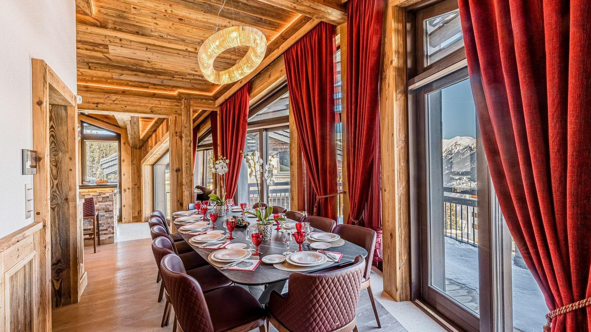 Hotel, Villa or Chalet