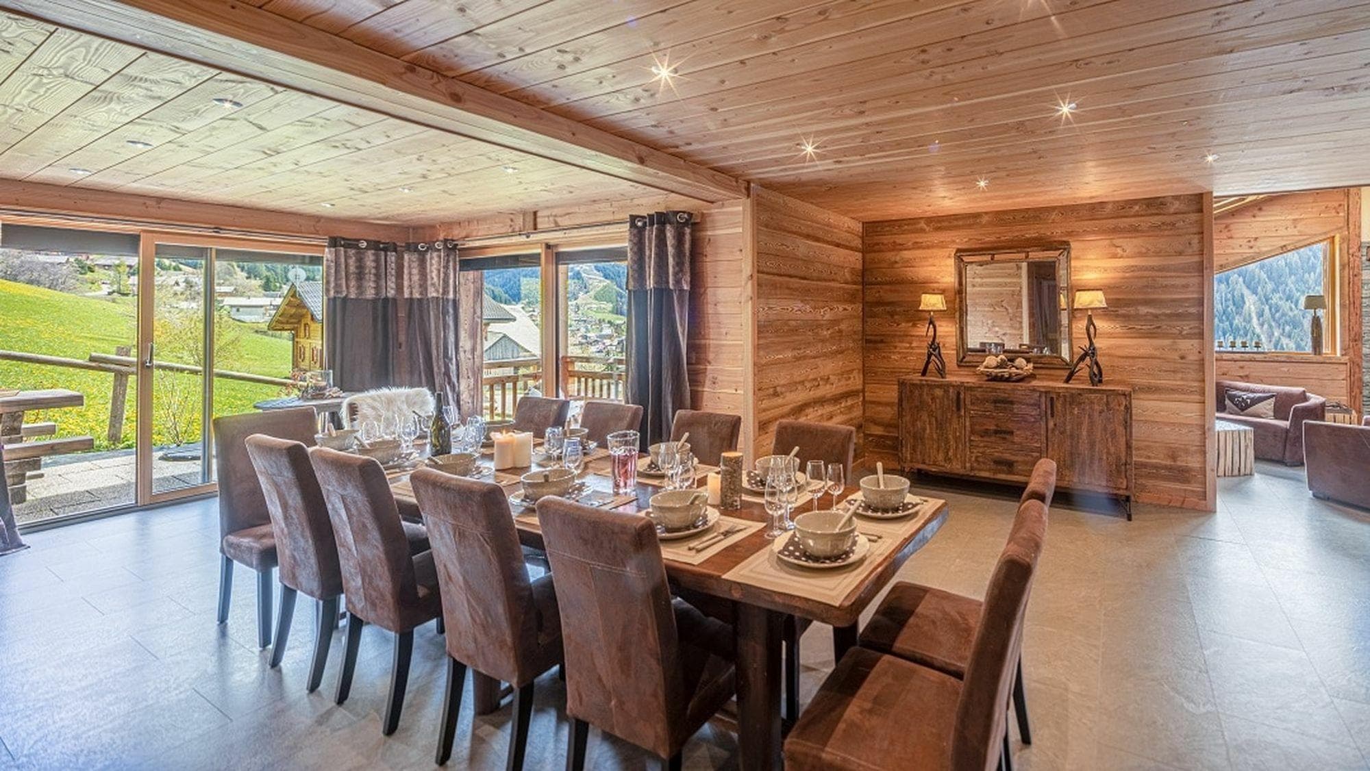 Hotel, Villa or Chalet