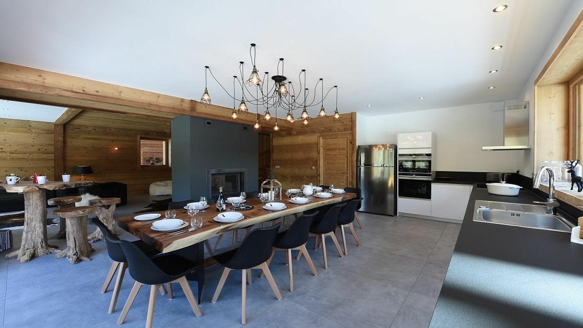 Hotel, Villa or Chalet
