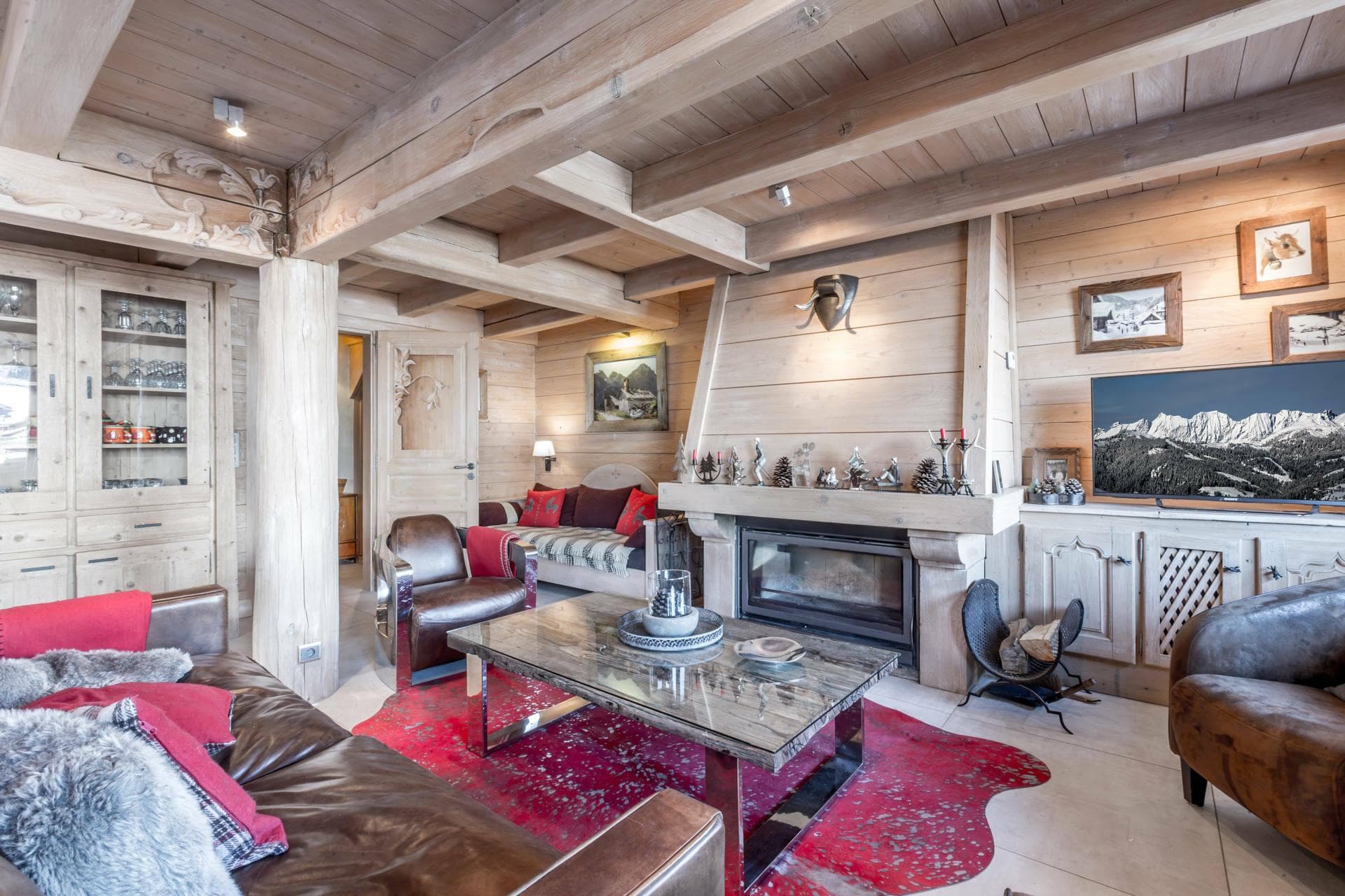 Hotel, Villa or Chalet