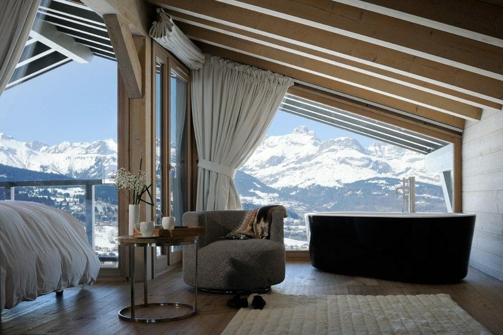 Hotel, Villa or Chalet