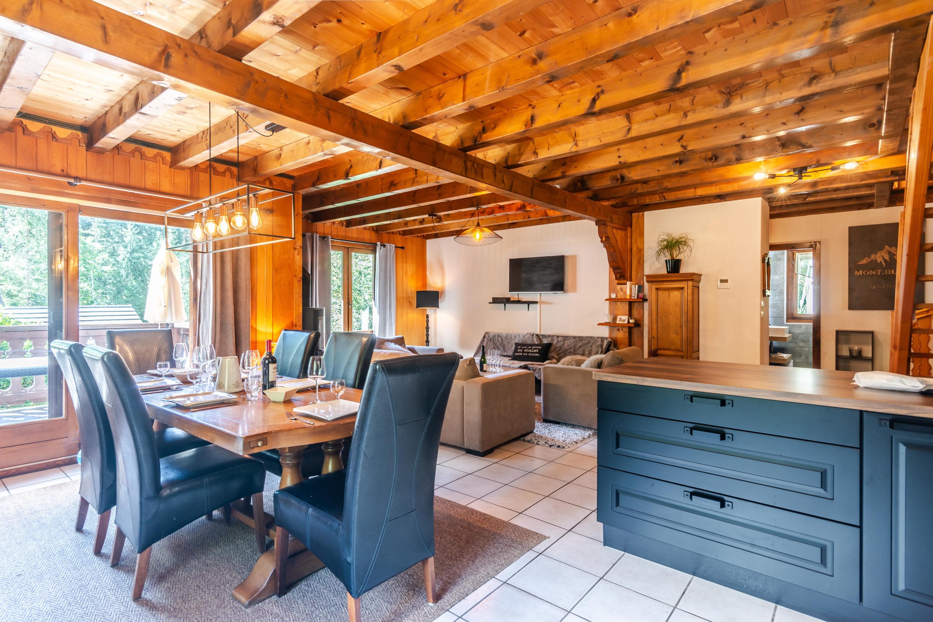 Hotel, Villa or Chalet