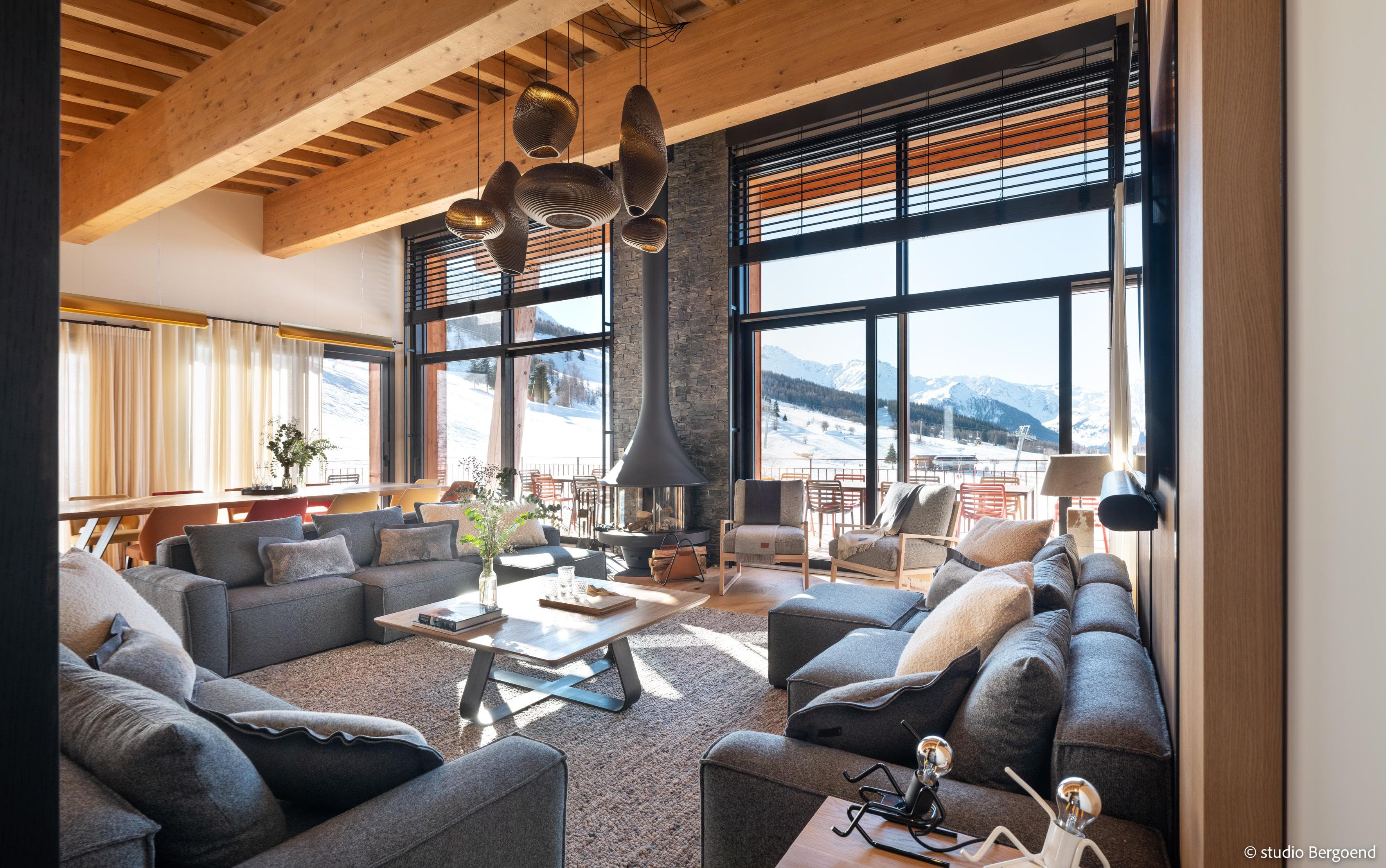 Hotel, Villa or Chalet