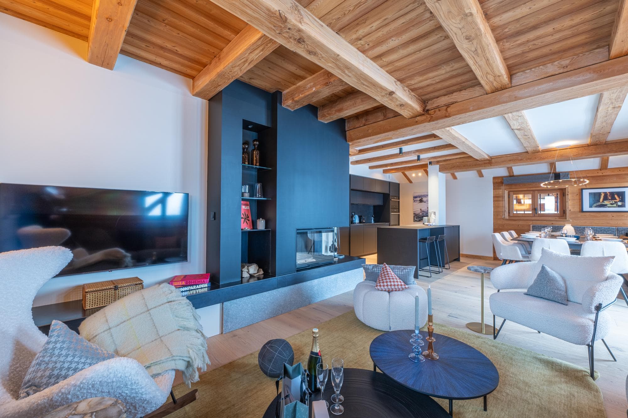 Hotel, Villa or Chalet