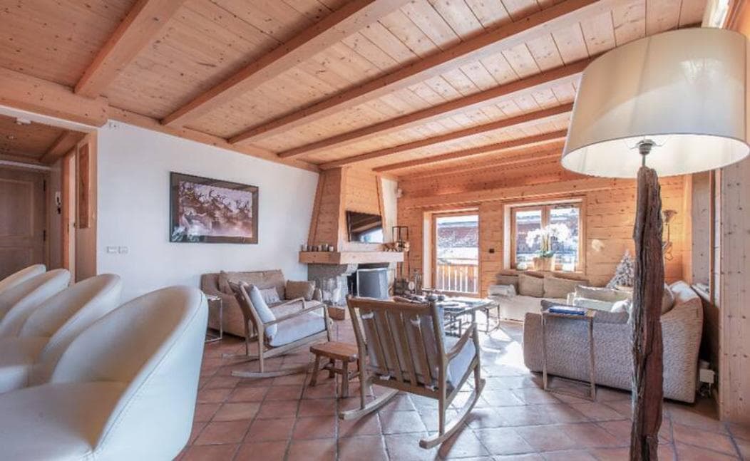 Hotel, Villa or Chalet