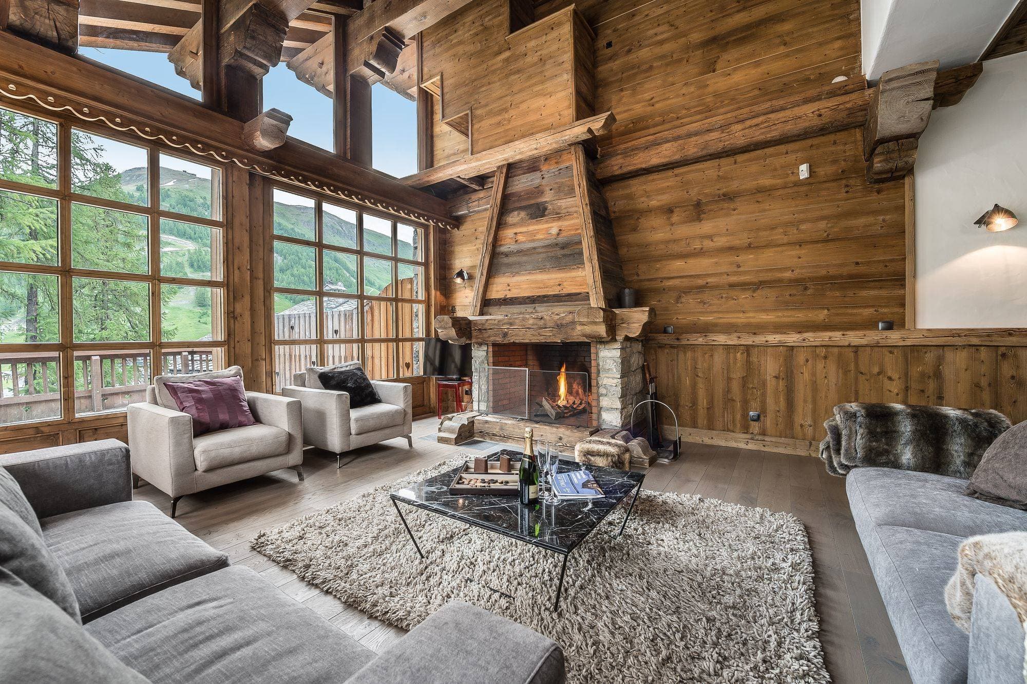Hotel, Villa or Chalet
