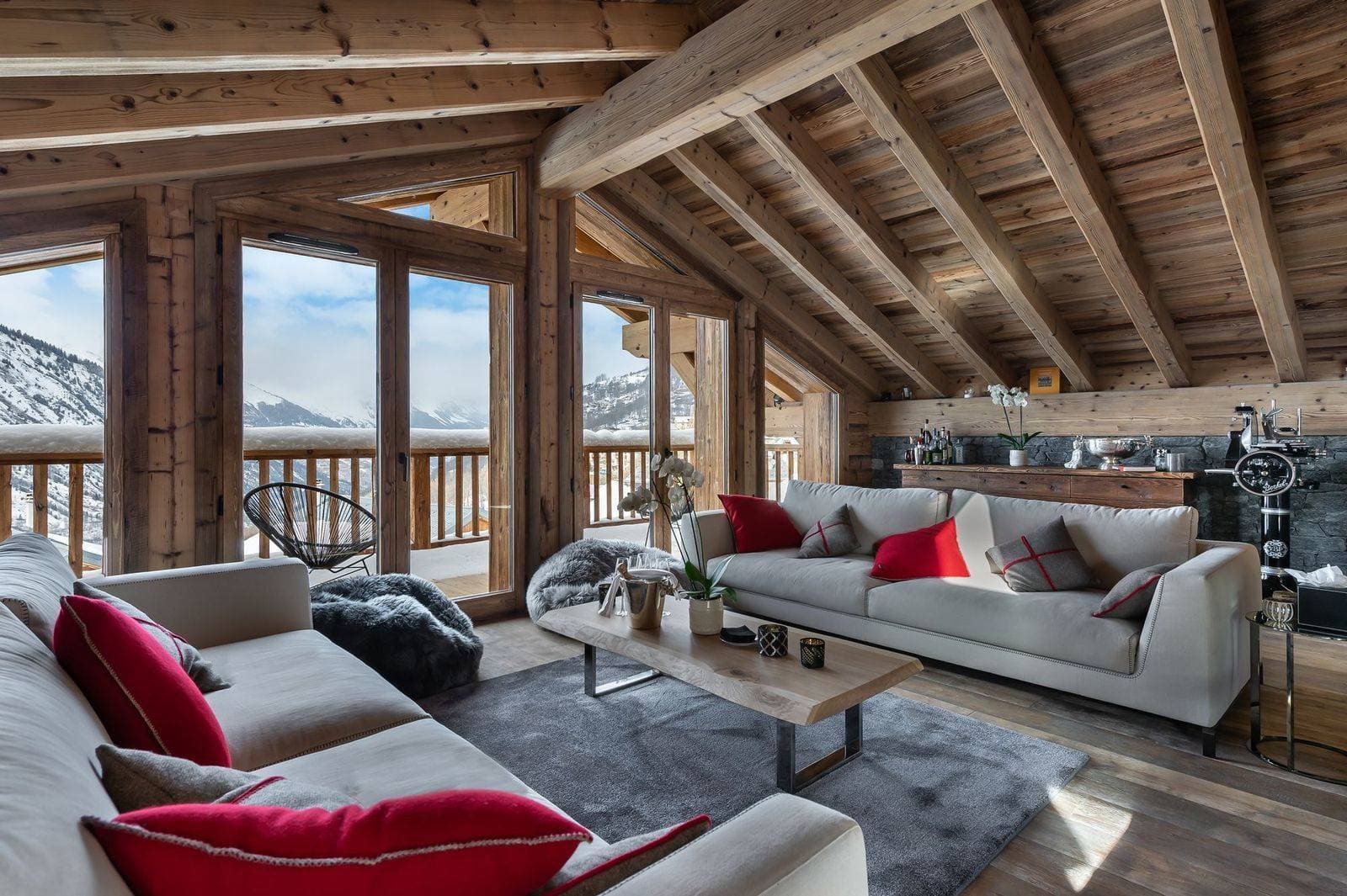 Hotel, Villa or Chalet